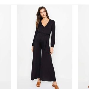A Pea in the Pod jumpsuit
